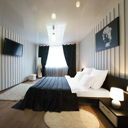 Paulmarie Apartments On Pushkina Μπομπρούισκ Εξωτερικό φωτογραφία